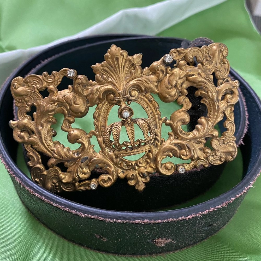 Belt with buckle